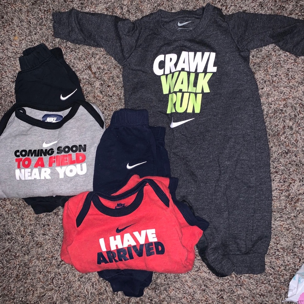 Baby Nike clothes
